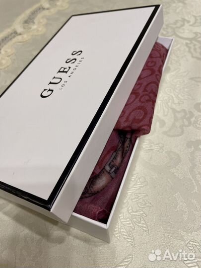 Платок Guess оригинал новый