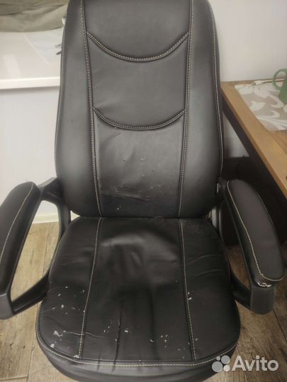 Компьютерное кресло