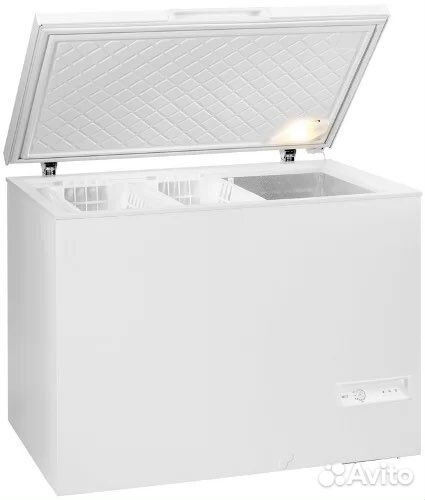 Морозильный ларь с глухой крышкой