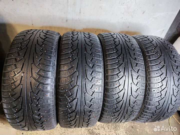 Nokian Tyres Hakkapeliitta 5 SUV 265/50 R20 111T