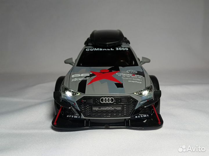 Модель автомобиля Audi RS6 Avant DTM 1:24