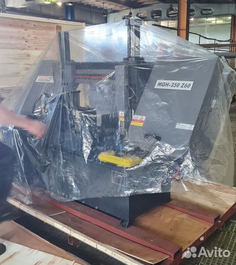 Ленточно пильный станок