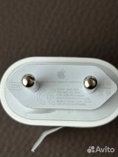 Зарядное устрой Apple iPhone 20w