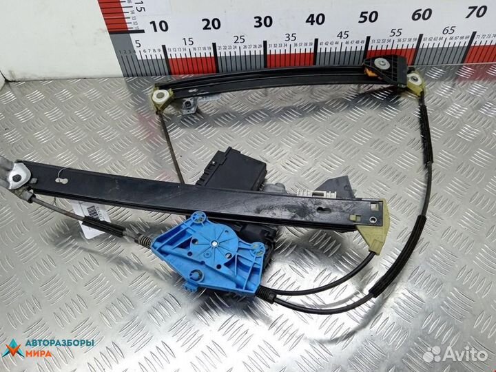 Стеклоподъемник передний правый Audi A4 B6 2004