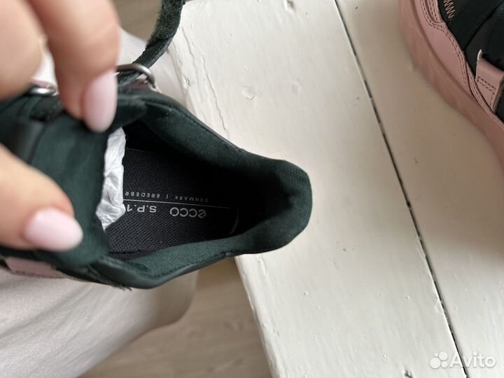 Кроссовки детские ecco 28