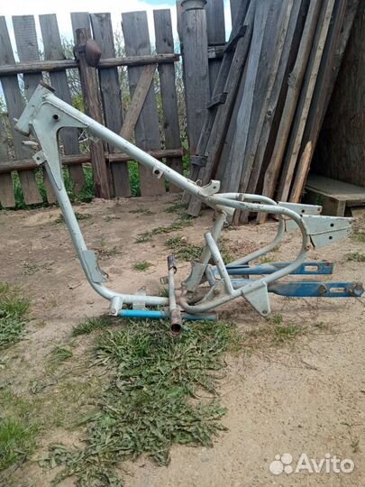 Рама от мотоцикла восход 3м
