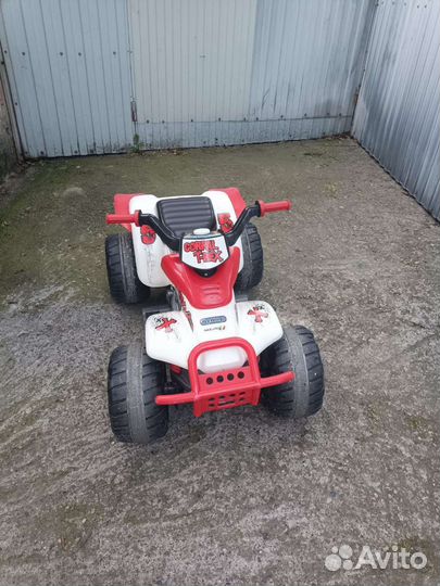 Детский квадроцикл на аккумуляторе