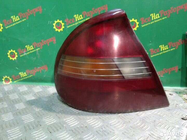 Фонарь задний левый Hyundai Sonata 2 Y3 1.8