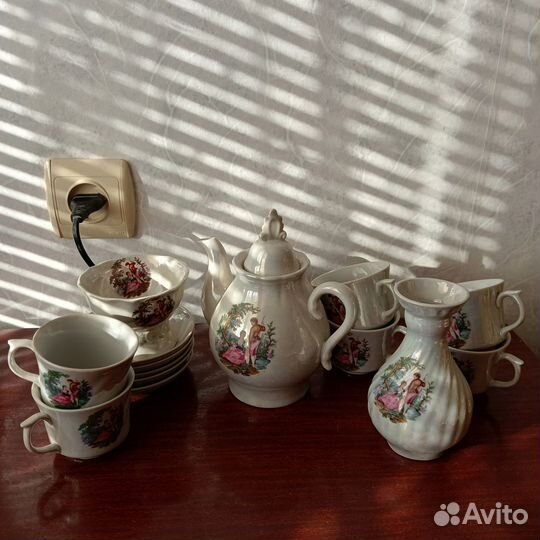 Кофейный, чайный сервиз