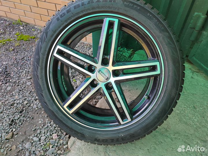 R17 Sailun Ice Blazer WST3 215/50, PCD 5x112 DIA 57.1