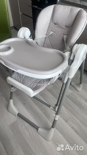 Стульчик для кормления pituso