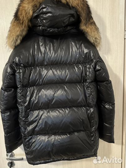 Пуховик женский