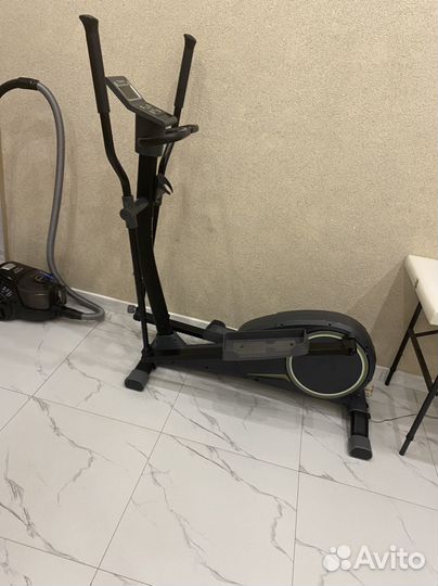 Эллиптический тренажер torneo