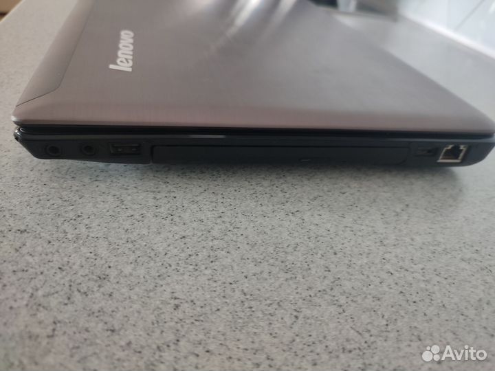 Ноутбук lenovo на запчасти
