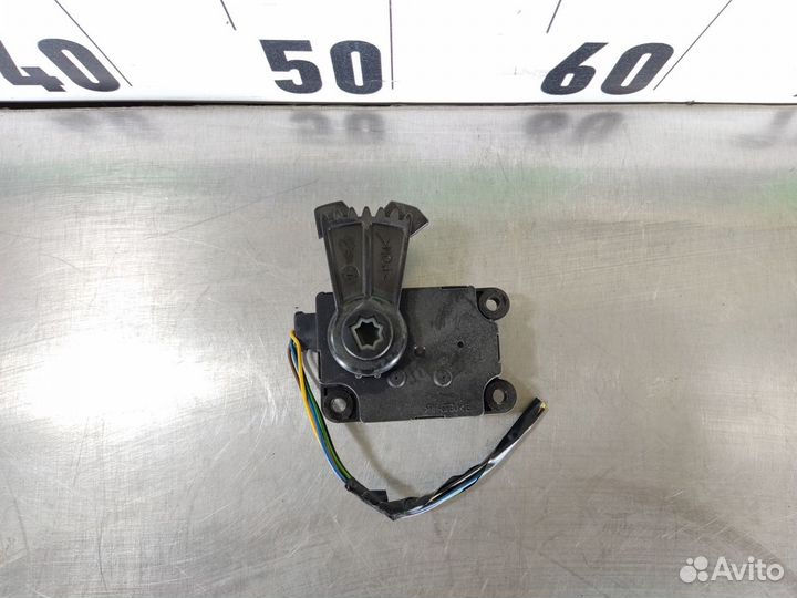 Моторчик заслонки отопителя Peugeot 408 2012-2021