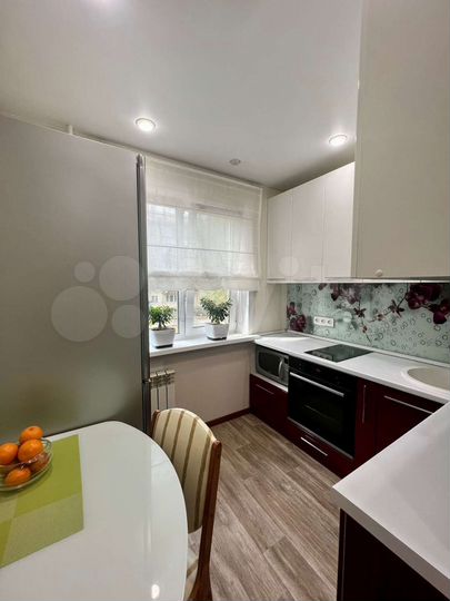 3-к. квартира, 50 м², 3/5 эт.