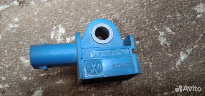 Датчик AIR BAG Volkswagen Jetta
