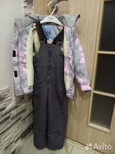 Демисезонный костюм для девочки