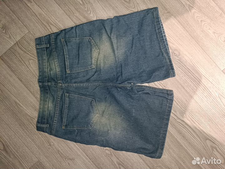 Джинсовые шорты