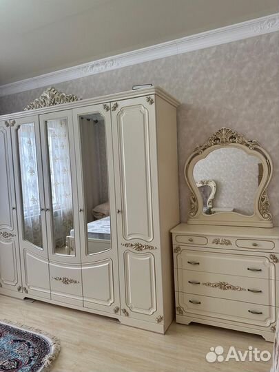 Мебель в спальню