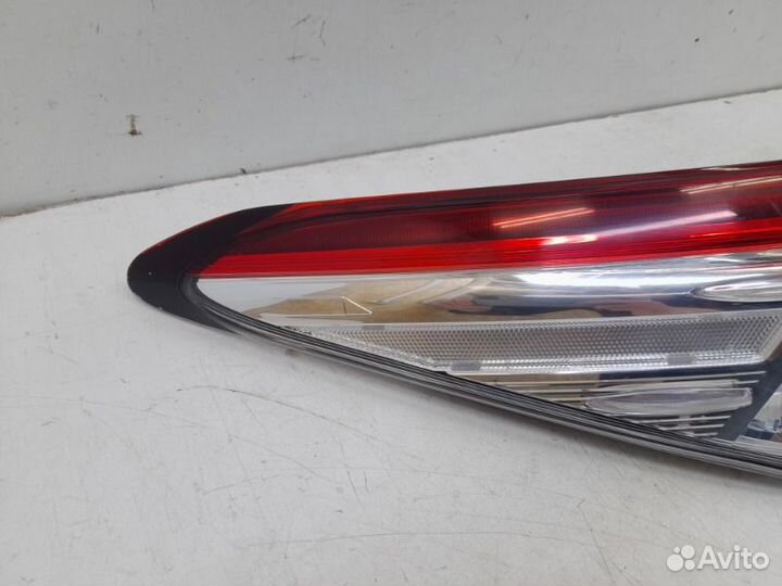 Фонарь левый Toyota Camry XV70 2017-2023