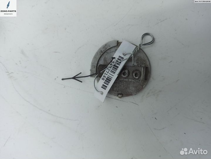 Решетка (заглушка) в бампер 90586609 на Opel Vectra B