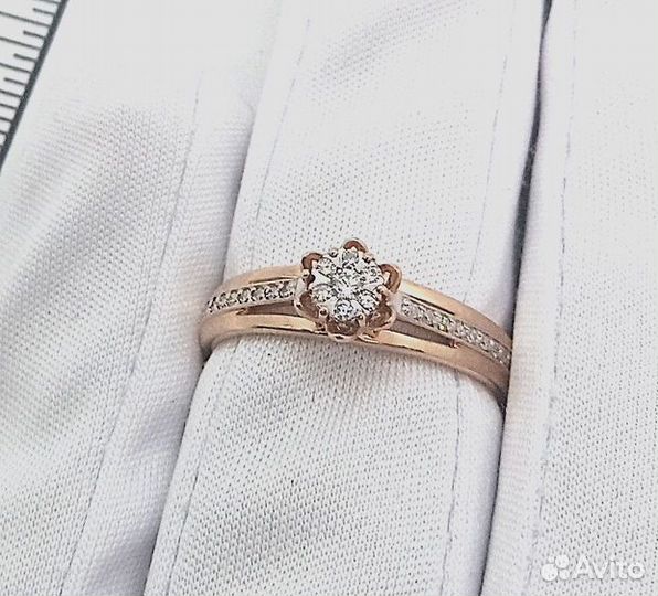 Золотое кольцо с камнем 17р