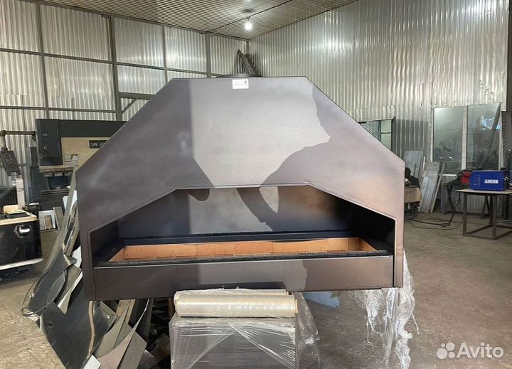 Мангал с огнеупорным кирпичом