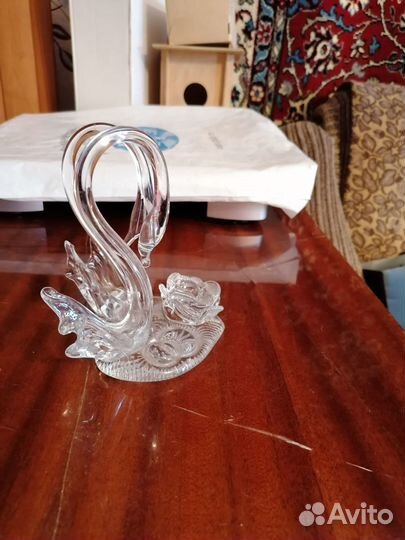 Хрустальные лебеди