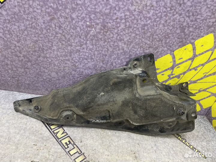 Водосток жабо Левая часть Nissan Teana Теана J32