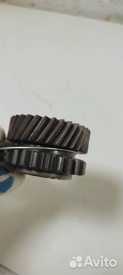 Шестерня промежуточного вала 06K103319A Audi