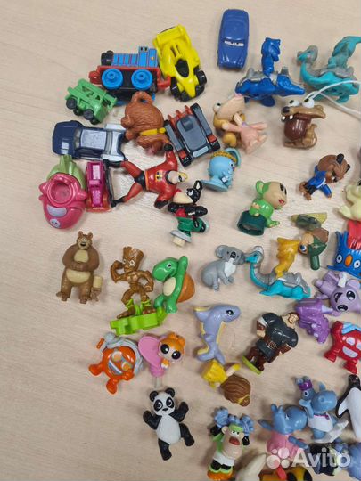 Игрушки из киндера и других яиц пакетом 500 грамм