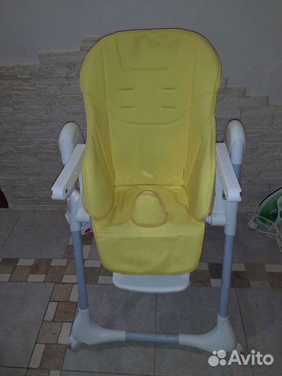 Стульчик для кормления peg perego