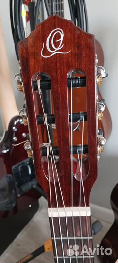Акустическая гитара Ortega Guitars est 1994