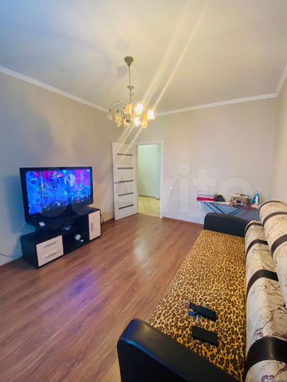 2-к. квартира, 80 м², 13/18 эт.