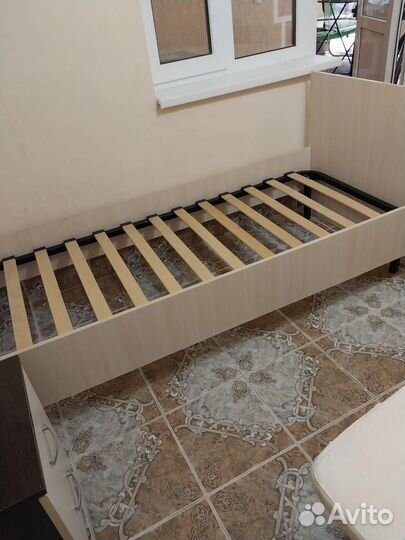 Кровать двухспальная бу