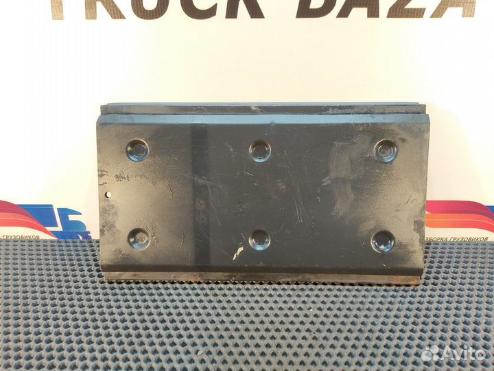 51081205298 Экран тепловой