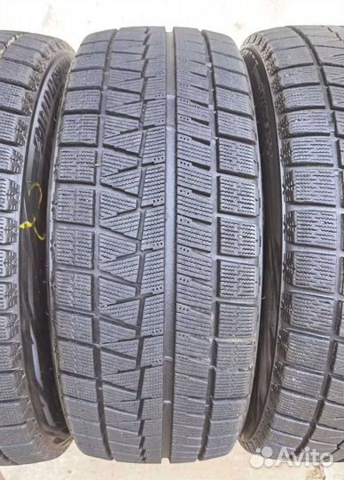 Bridgestone Blizzak Revo GZ 225/45 R18 91Q