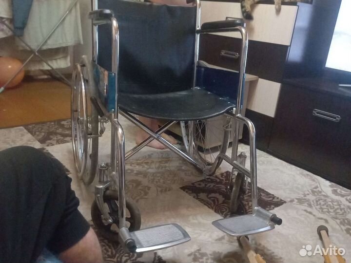 Инвалидная коляска
