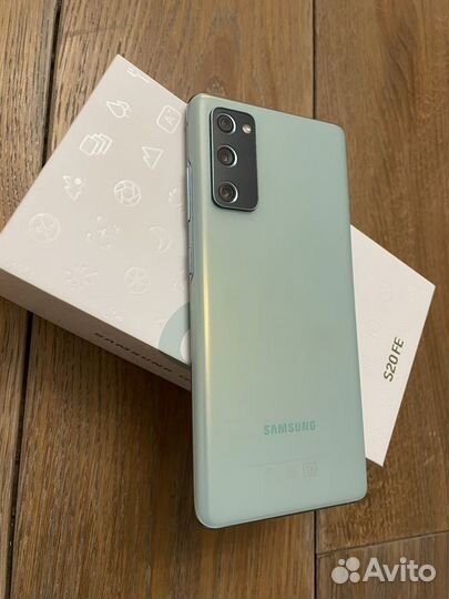 Samsung Galaxy S20 FE, 6/256 ГБ