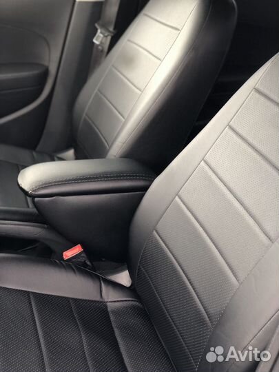 Volkswagen Polo, 2011