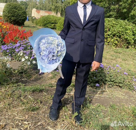 Школьный костюм