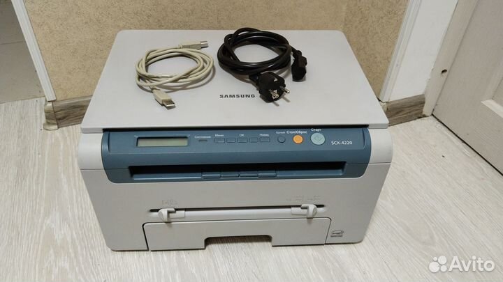 Мфу Samsung SCX-4220 (с доставкой)