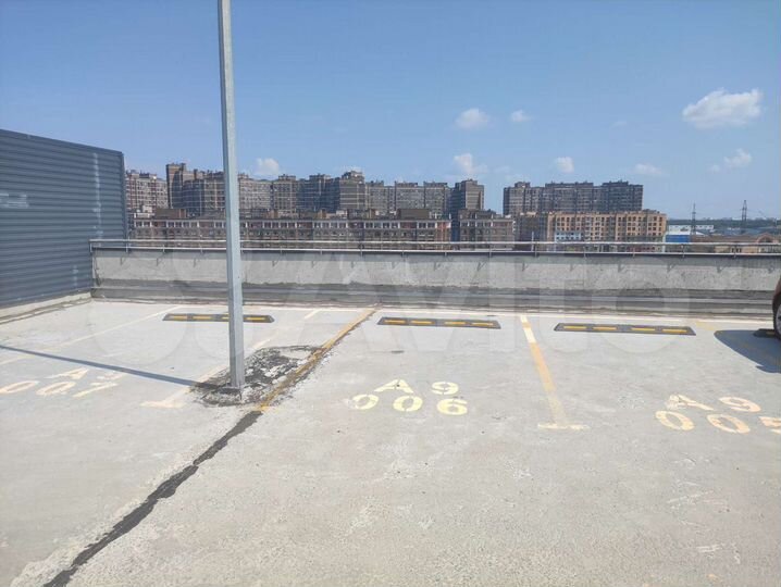 Машиноместо, 13 м²