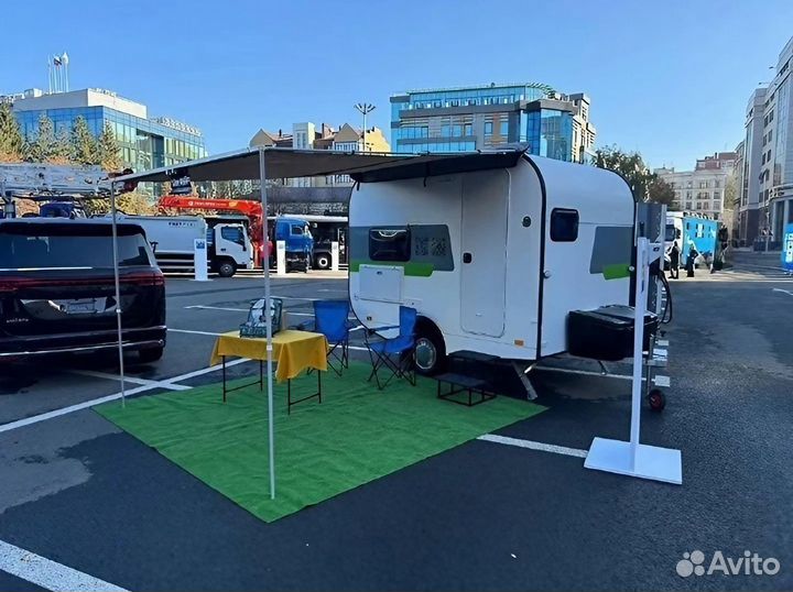 Прицеп кемпер. Дом на колесах в полный рост