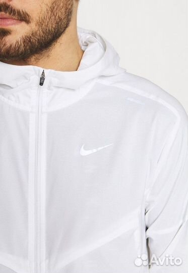 Ветровка nike classic белая