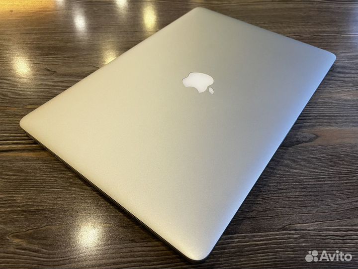 Apple MacBook Pro 15 retina 2015 i7/16