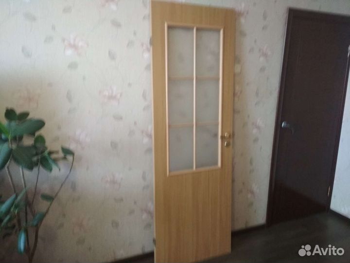 Дверь межкухонная стеклом бу