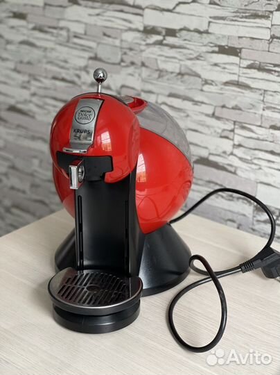 Капсульная кофемашина dolce gusto