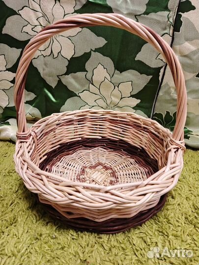 Корзина плетеная из ивовой лозы